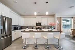 8937 Play Through Drive