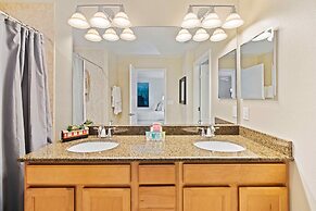 8953 Candy Palm Road