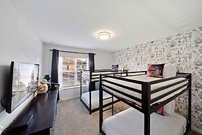 8953 Candy Palm Road