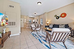 8400 Blue Lagoon Drive