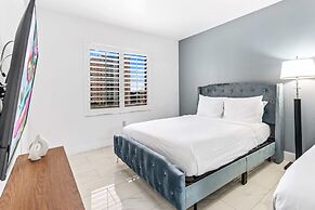 7601 Canada Avenue #502