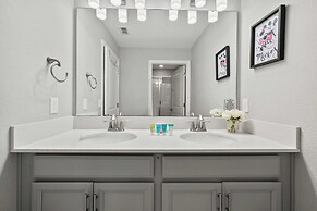 5003 Windermere Avenue