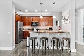 4804 Cayview Avenue #307