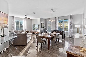 4804 Cayview Avenue #307