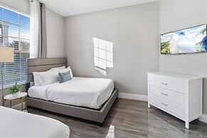 4804 Cayview Avenue #307