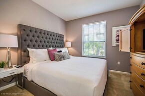 Cozy Vista Cay Condo, Right Next to Clubhouse!