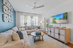 2301 Butterfly Palm Way #101