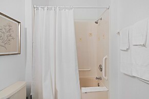 2301 Butterfly Palm Way #101