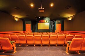 2301 Butterfly Palm Way #101