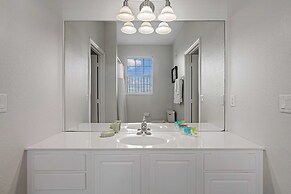 4802 Cayview Avenue #308