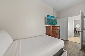 4802 Cayview Avenue #308