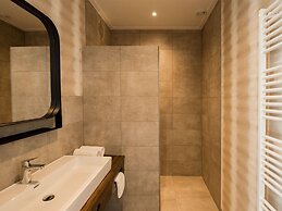 Hotel Ter Zand - Handwritten Collection