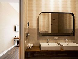 Hotel Ter Zand - Handwritten Collection