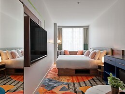 The Clarence Hotel Sydney by Accor