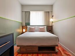 The Clarence Hotel Sydney by Accor
