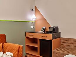 The Clarence Hotel Sydney by Accor