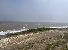 Tranquil Waterside Lodge in Tunstall