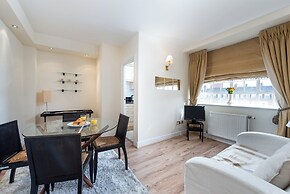 Chelsea By Capital CC 724