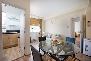 Chelsea By Capital CC 724