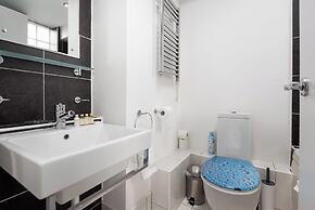 Chelsea By Capital CC 724