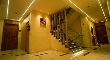 Familia Hotel and Banquets