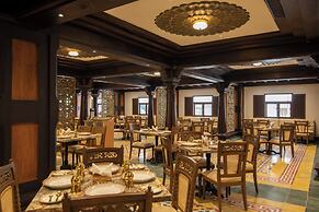 The President Hotel Kumara Park