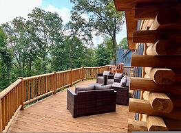 Wintergreen Chesnut Hot-tub Arcade Fireplace