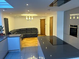 Entire Seaside Home 6 Private Bedrooms Sleeps 10