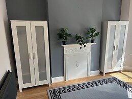 Entire Seaside Home 6 Private Bedrooms Sleeps 10