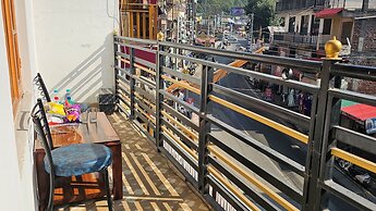 Hotel Twilight Banikhet Dalhousie