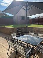 Cozy Beach House in Sandown - 3 Bedrooms