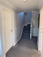 Cozy Beach House in Sandown - 3 Bedrooms