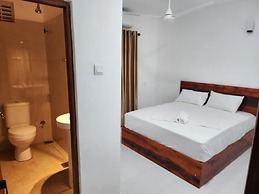 Island Inn Colombo00