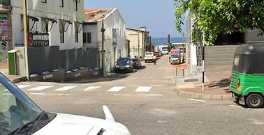 Island Inn Colombo00