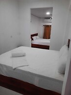 Island Inn Colombo00