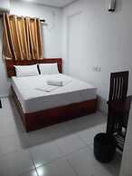 Island Inn Colombo00