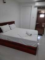 Island Inn Colombo00