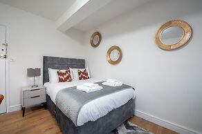 Chelsea By Capital CC 817