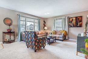 Charming Kalamazoo Home w/ Yard: 1 Mi to Downtown!
