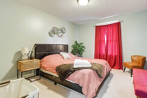 Charming Kalamazoo Home w/ Yard: 1 Mi to Downtown!