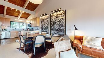 Mammoth Point #117 2 Bedroom Condo