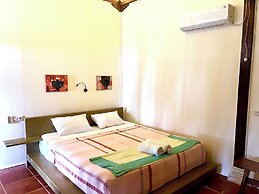 Arys lagoon bungalow & hotel