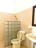 Arys lagoon bungalow & hotel