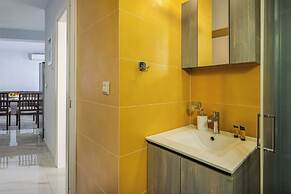 Boutique Seaview Apt near City Center