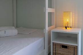 Boutique Seaview Apt near City Center