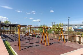 Boutique Seaview Apt near City Center