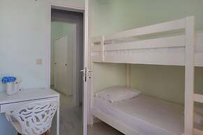 Boutique Seaview Apt near City Center