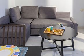 Boutique Seaview Apt near City Center