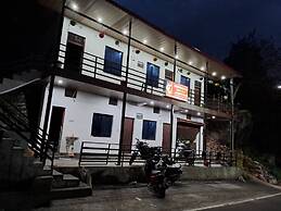 Goroomgo Kedar Chaukhamba Homestay