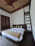 Goroomgo Kedar Chaukhamba Homestay